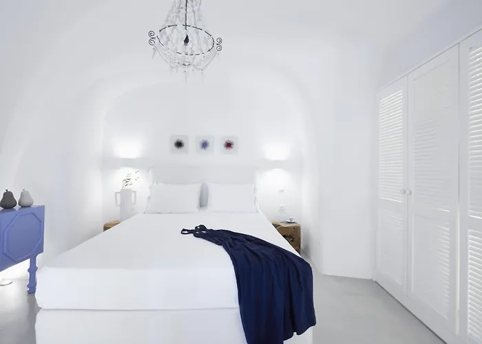 Olea Cave House Villa Imerovigli (Santorini)