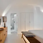 Olea Cave House