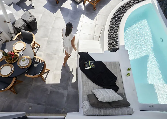 Olea Cave House Imerovigli (Santorini)