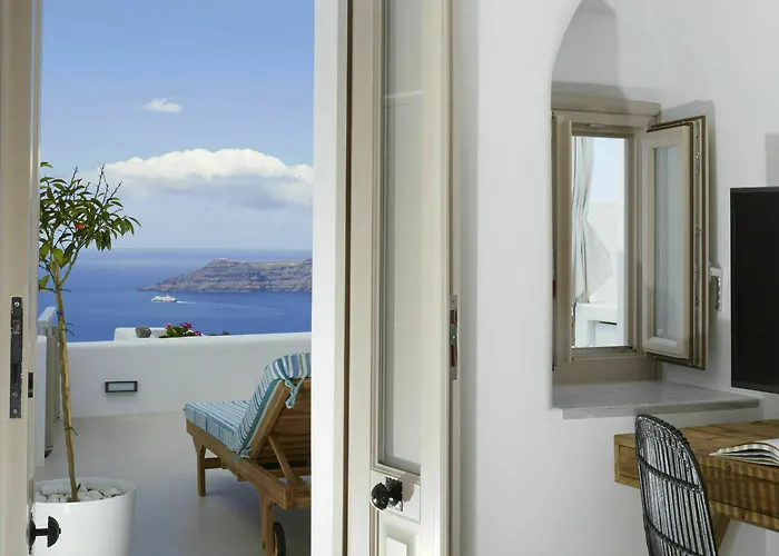 Olea Cave House Imerovigli (Santorini)